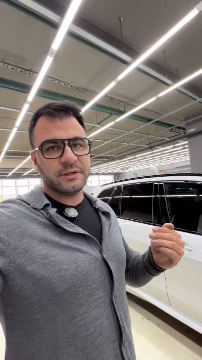 Ремонт и покраска двери BMW X5 после неудачного PDR