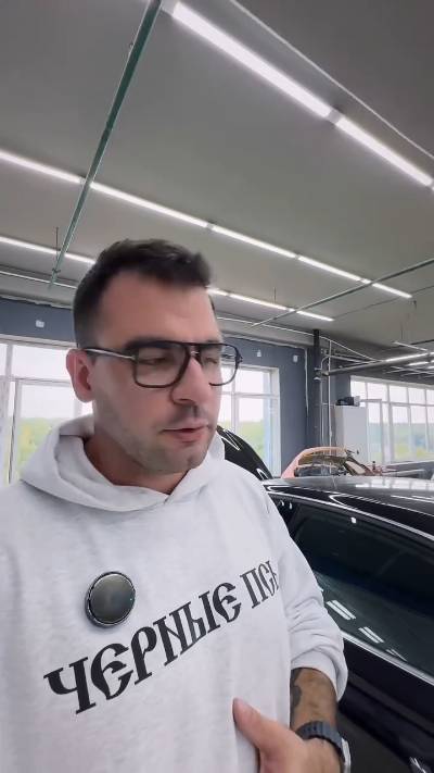 Восстановление Audi A8 Long после ДТП — год работы